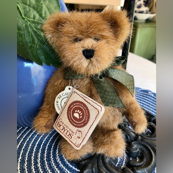 Gen-yoo-wine BOYDS Bears “Webster T. Bearsworth” - Picture 8 of 8
